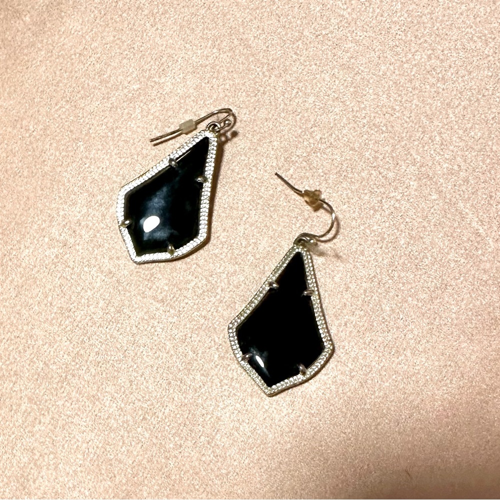 Kendra Scott Drop Earrings